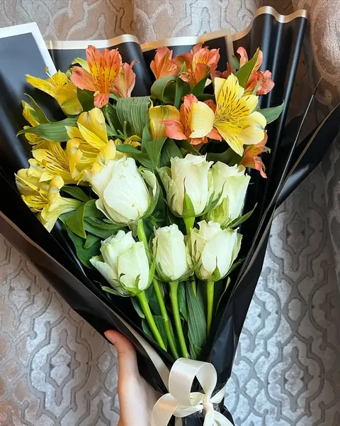Small bouquet size example